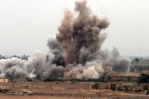 U.S. Airstrikes Target Islamic State Leaders in Iraq, Destroy Convoy